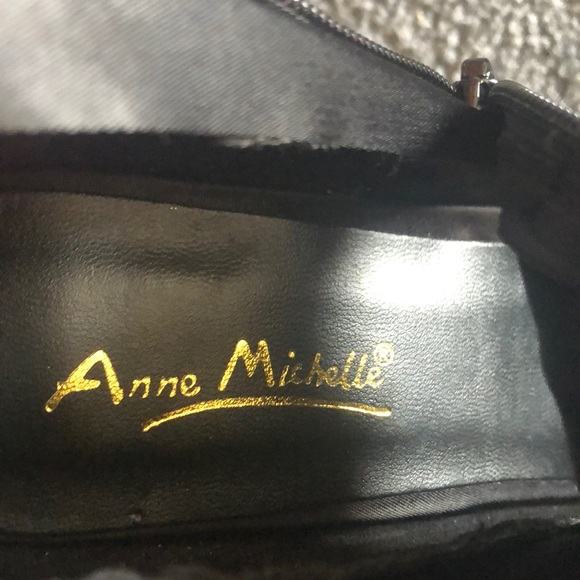 Thigh high boots - Picture 7 of 11